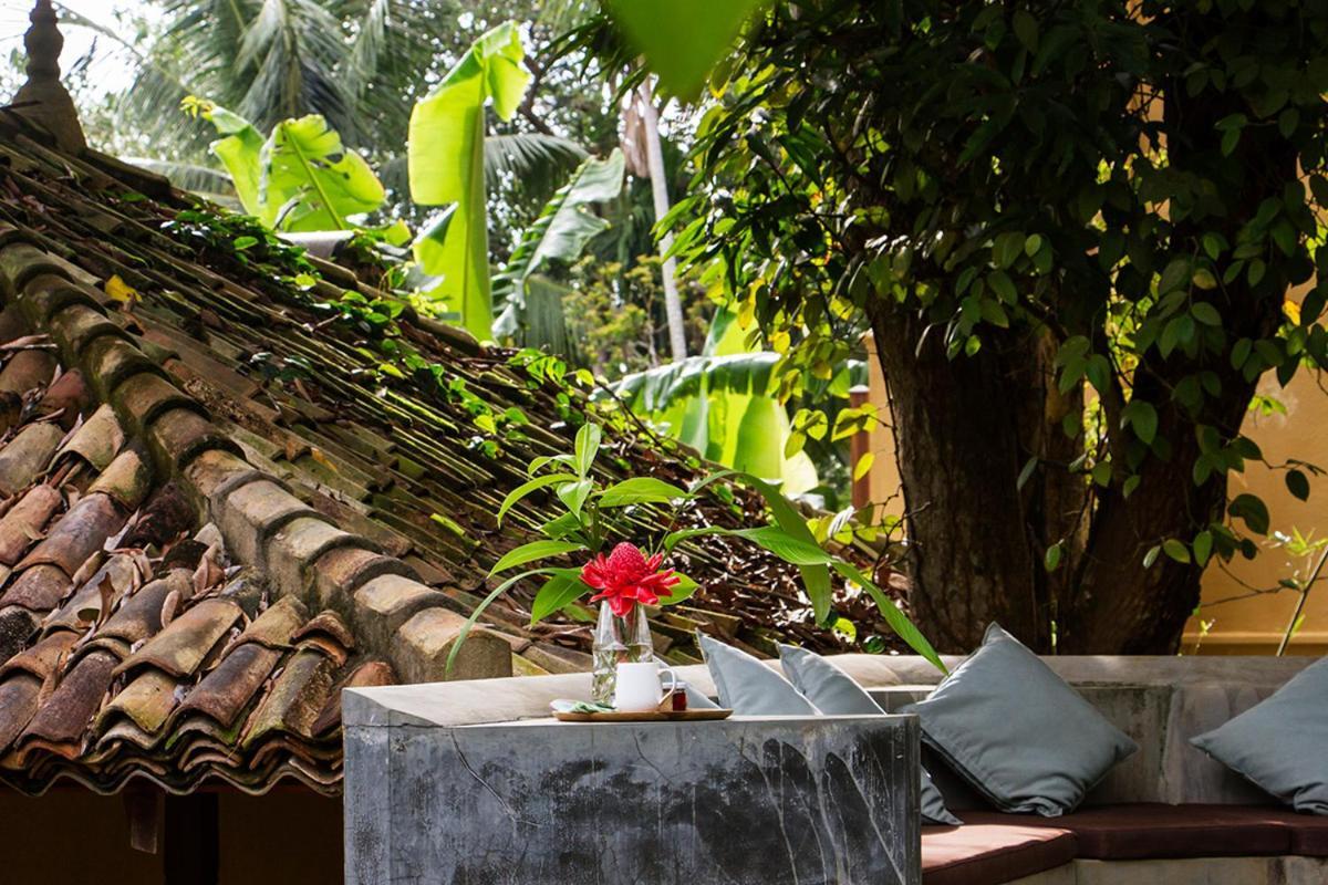 Sri Yoga Shala Bed & Breakfast Unawatuna Ngoại thất bức ảnh